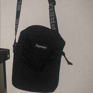 Supreme shoulder bag 2018